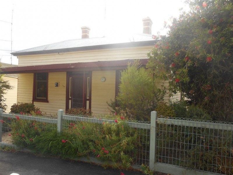 110 Lyons St Nth, Ballarat Central VIC 3350