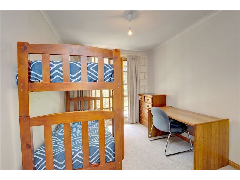 395 State Forrest Road, Ross Creek VIC 3351