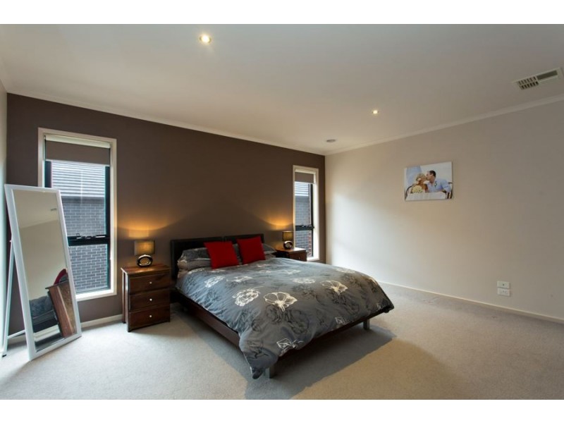 5 Club House Close, Buninyong VIC 3357