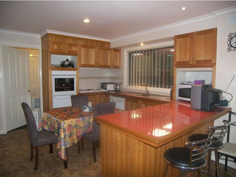 103 Church Street, Learmonth VIC 3352