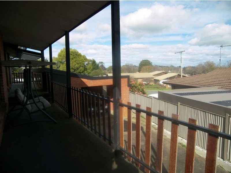 103 Church Street, Learmonth VIC 3352