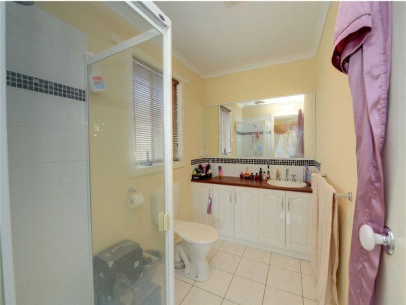 11 Clifton Street, Delacombe VIC 3356