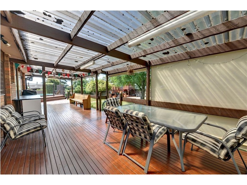 120 Sunraysia Drive, Mitchell Park VIC 3355