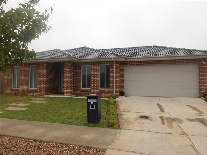10 Carbine Drive, Alfredton VIC 3350