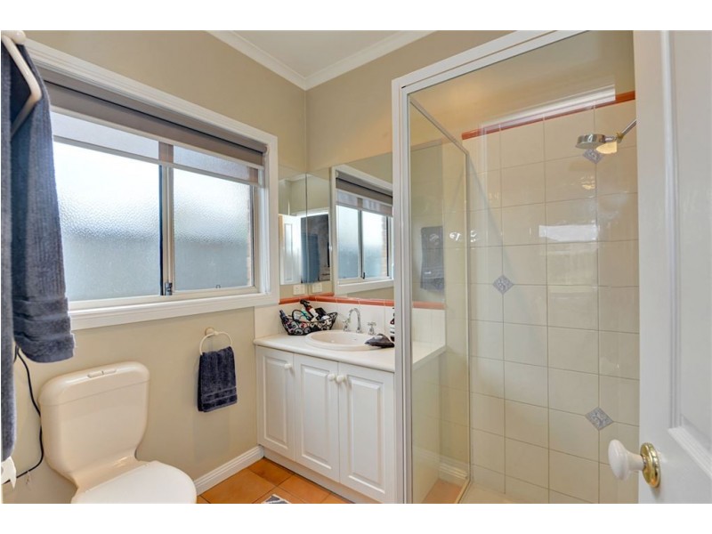 2 Castlebar Close, Invermay Park VIC 3350