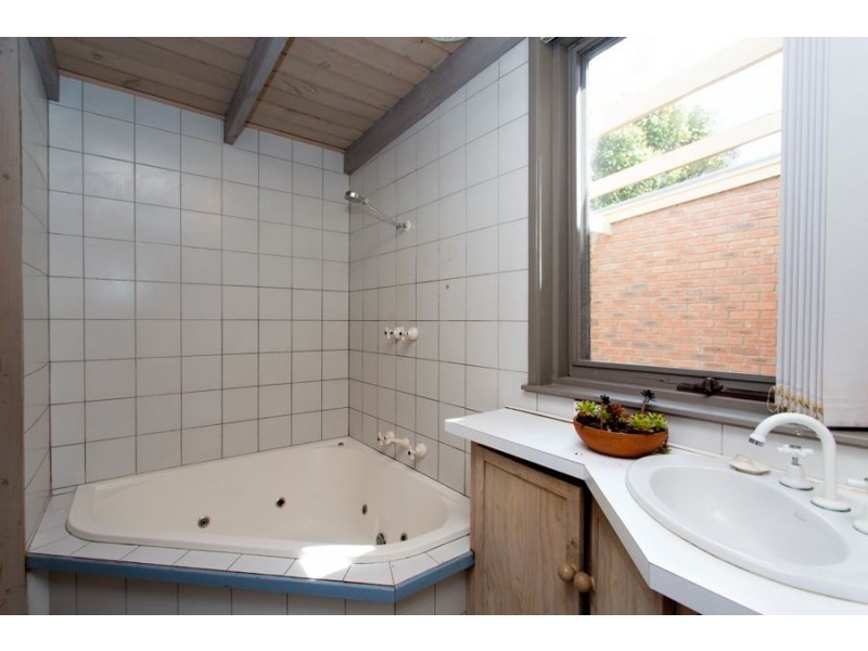 1211 Havelock Street, Ballarat North VIC 3350