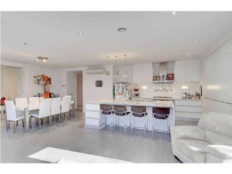 1 Chase Boulevard, Alfredton VIC 3350