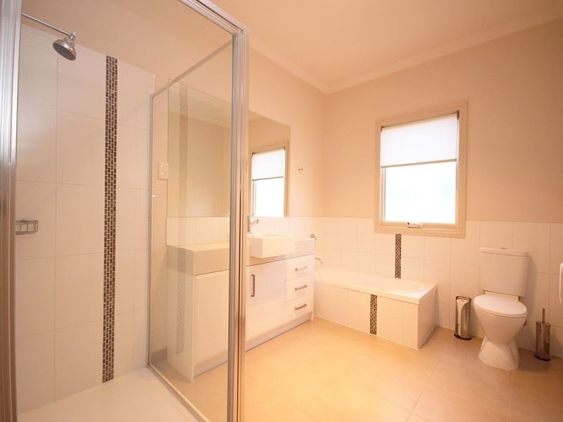 241 Victoria Street, Ballarat East VIC 3350