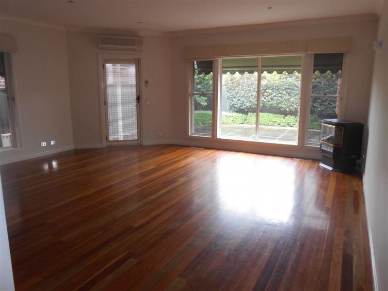 3/1416 Gregory Street, Lake Wendouree VIC 3350