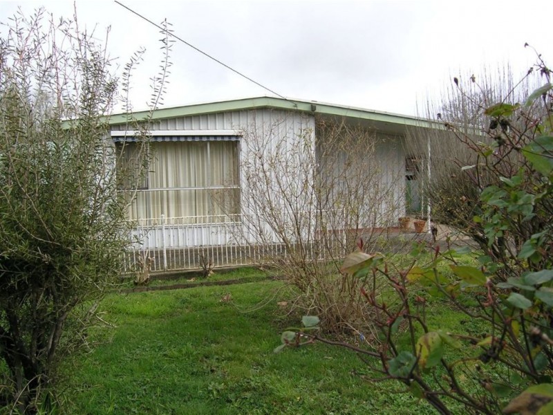 15 Albert Street, Creswick VIC 3363