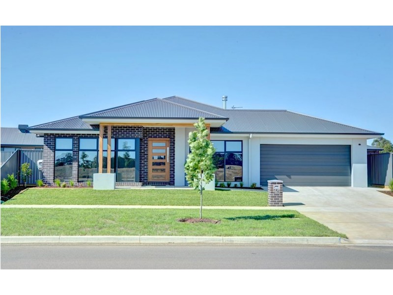 45 O’Shannassy Parade, Alfredton VIC 3350