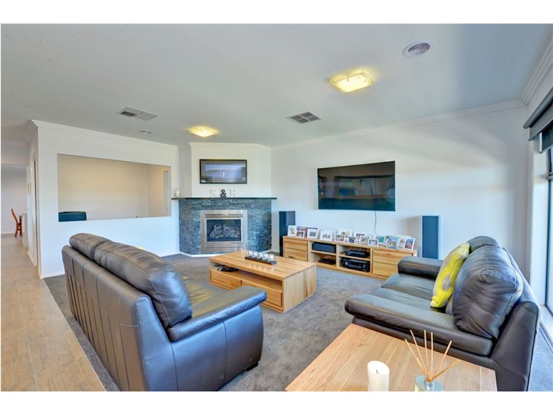 45 O’Shannassy Parade, Alfredton VIC 3350