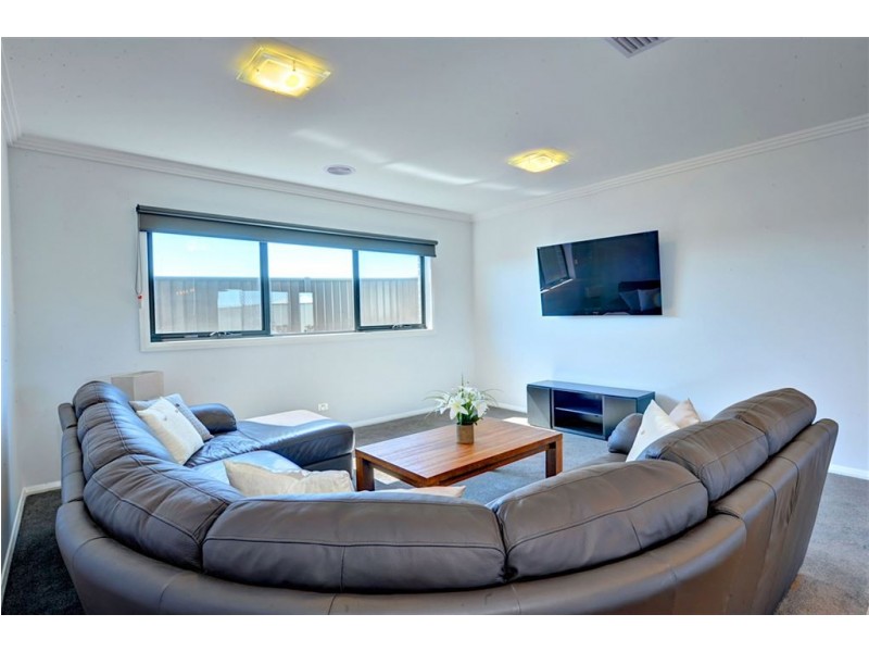 45 O’Shannassy Parade, Alfredton VIC 3350