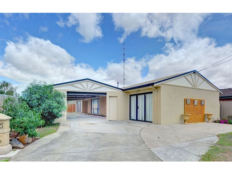 1 Jasmine Drive, Delacombe VIC 3356