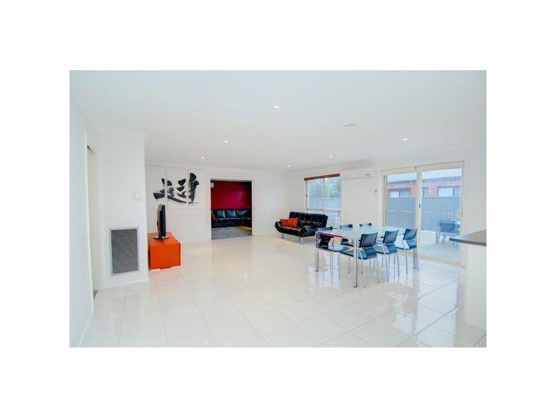 23 King George Way, Mitchell Park VIC 3352