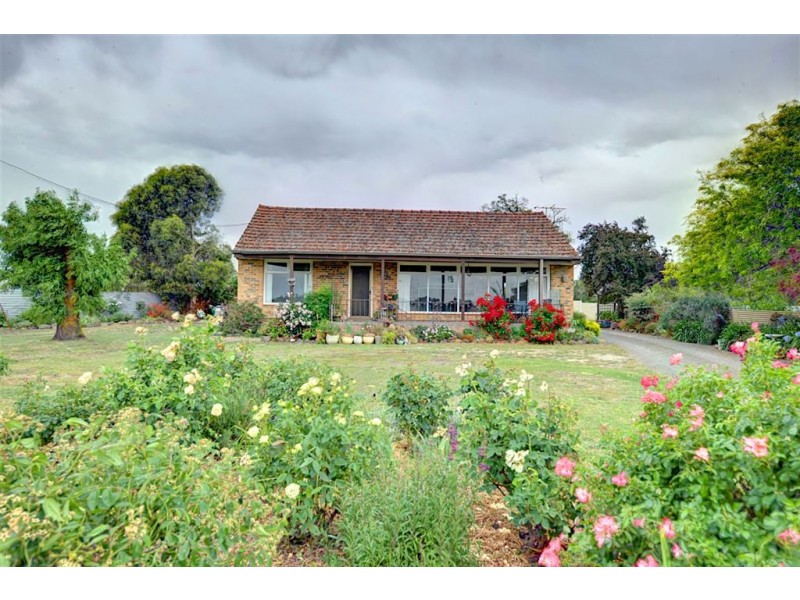 13 Bridge Street, Skipton VIC 3361