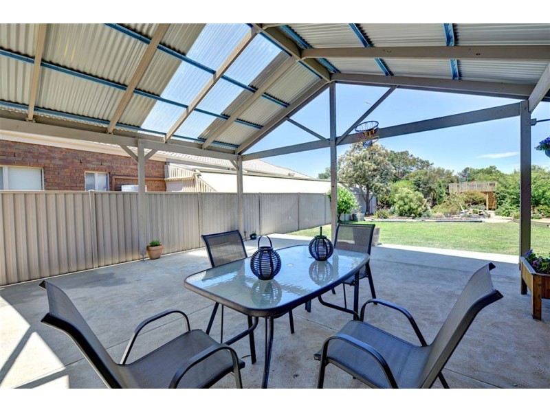 19 Tudor Avenue, Delacombe VIC 3356