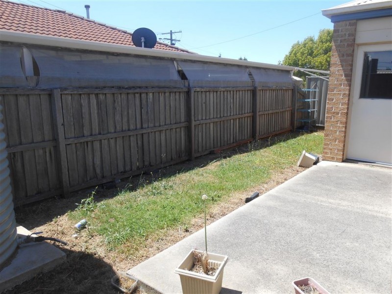 48 McNulty Drive, Wendouree VIC 3355