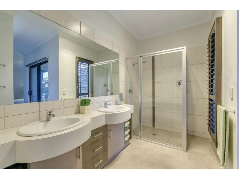10 Selwyn Court, Miners Rest VIC 3352
