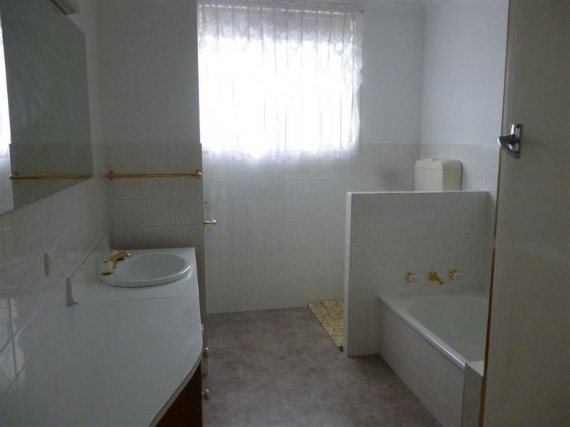 122 Clyde Street, Soldiers Hill VIC 3350