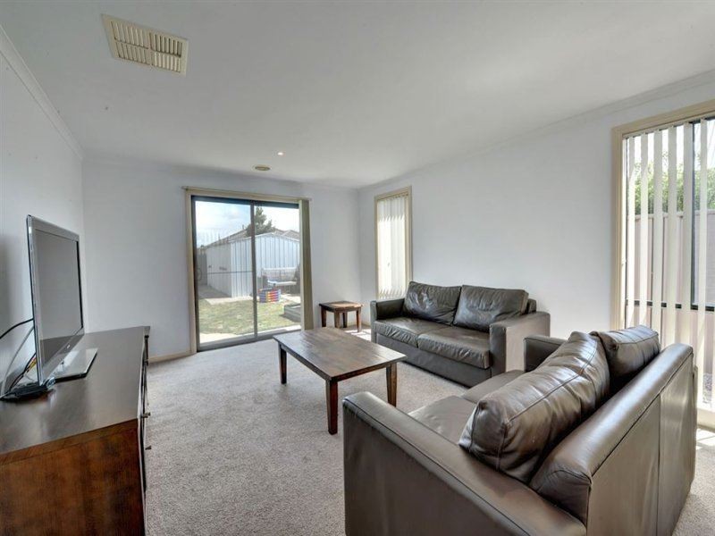 6 Hanwood Close, Delacombe VIC 3356