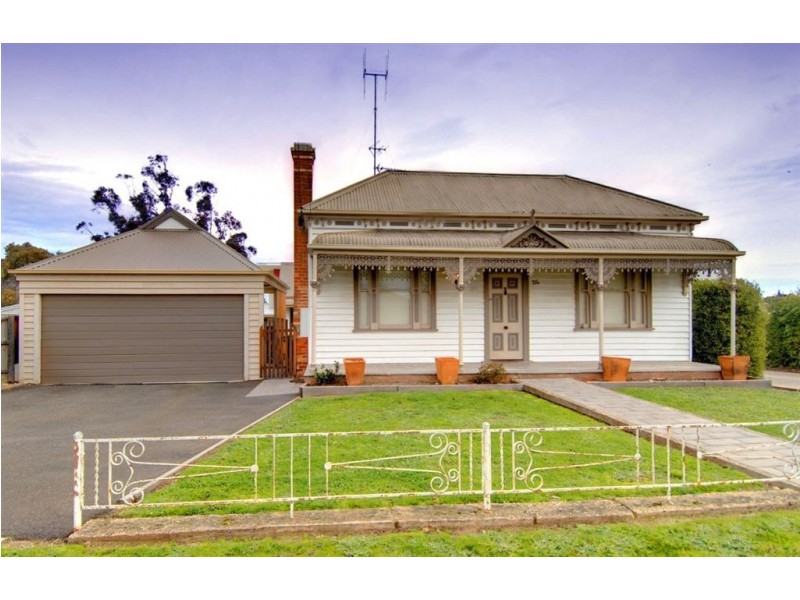 216 Clayton Street, Ballarat VIC 3350