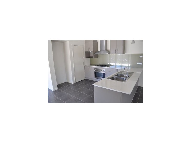 32 Lawrie Drive, Alfredton VIC 3350