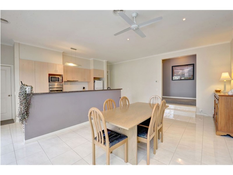 8 Caroline Court, Ballarat VIC 3350