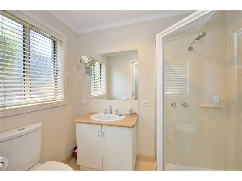 8 Caroline Court, Ballarat VIC 3350