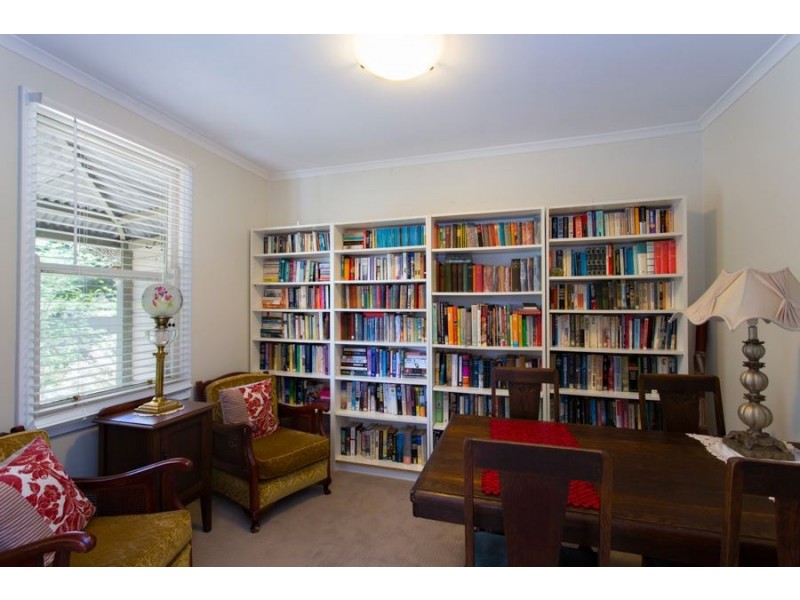 29 Melbourne Road, Creswick VIC 3363