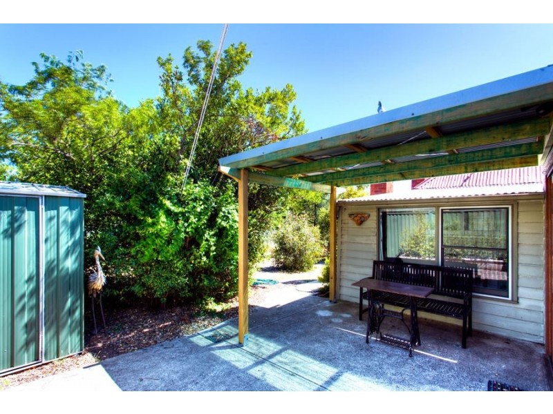 29 Melbourne Road, Creswick VIC 3363