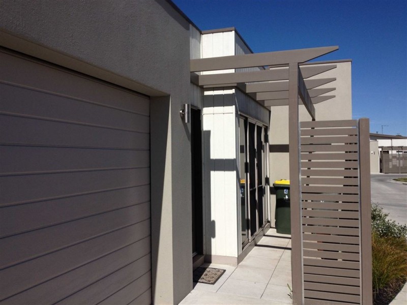 4 Latitude Court, Ballarat East VIC 3350