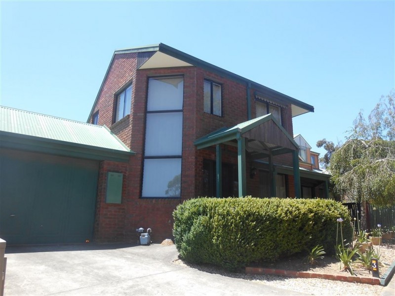 3 Warrambine Drive, Canadian VIC 3350