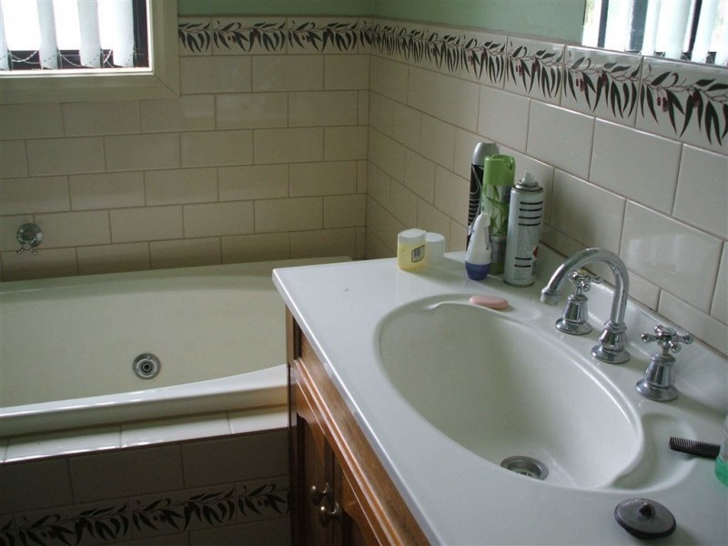 3 Warrambine Drive, Canadian VIC 3350