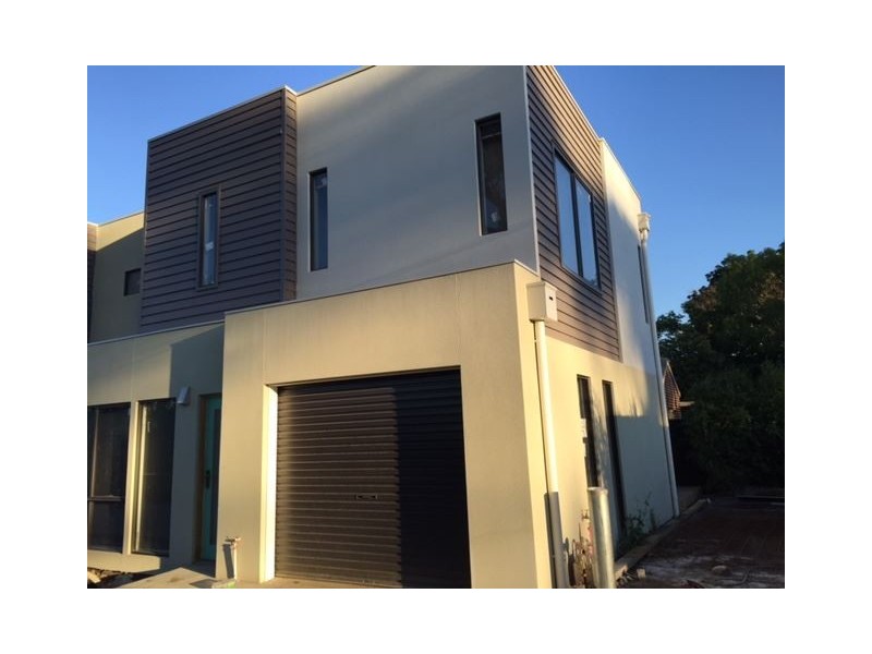 1/23 Gillies Street, Alfredton VIC 3350