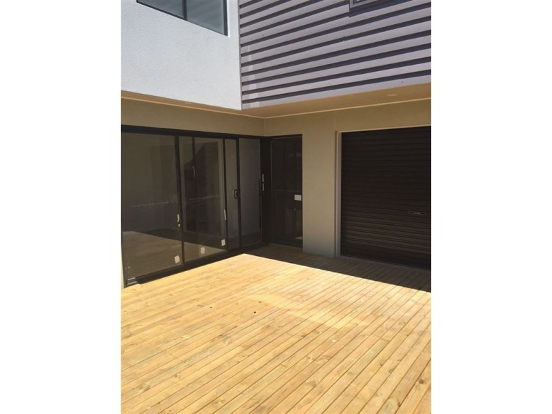 1/23 Gillies Street, Alfredton VIC 3350