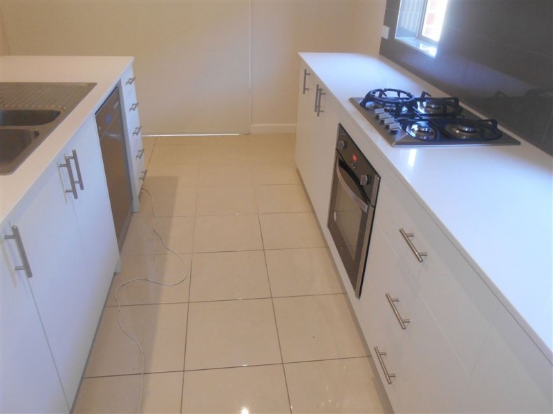 13 Deakin Drive, Delacombe VIC 3356