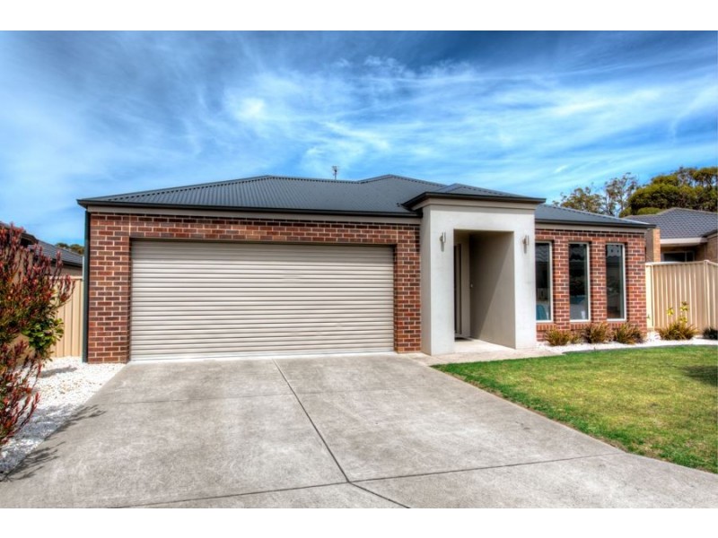 150 Canadian Lakes Boulevard, Canadian VIC 3350