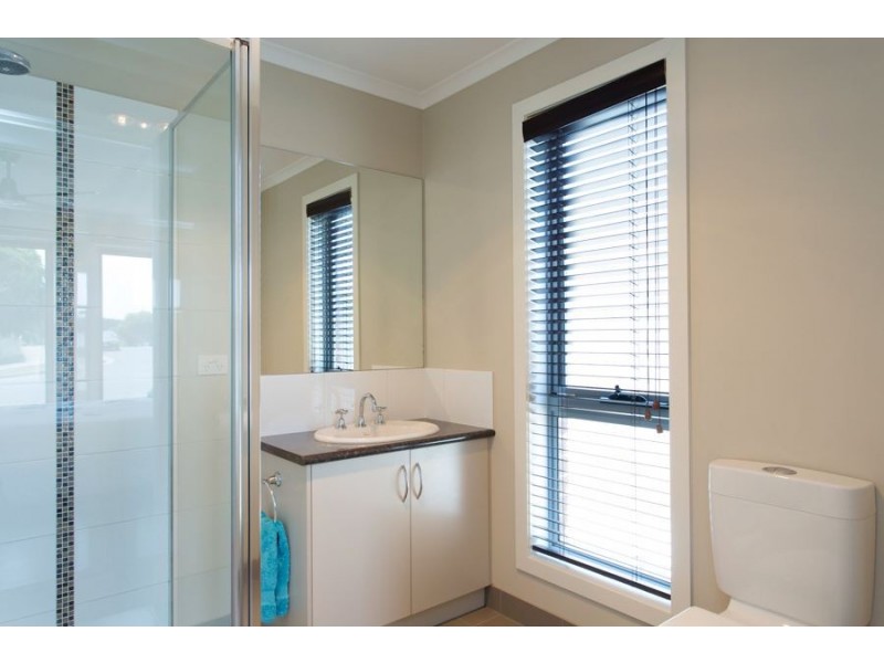 150 Canadian Lakes Boulevard, Canadian VIC 3350