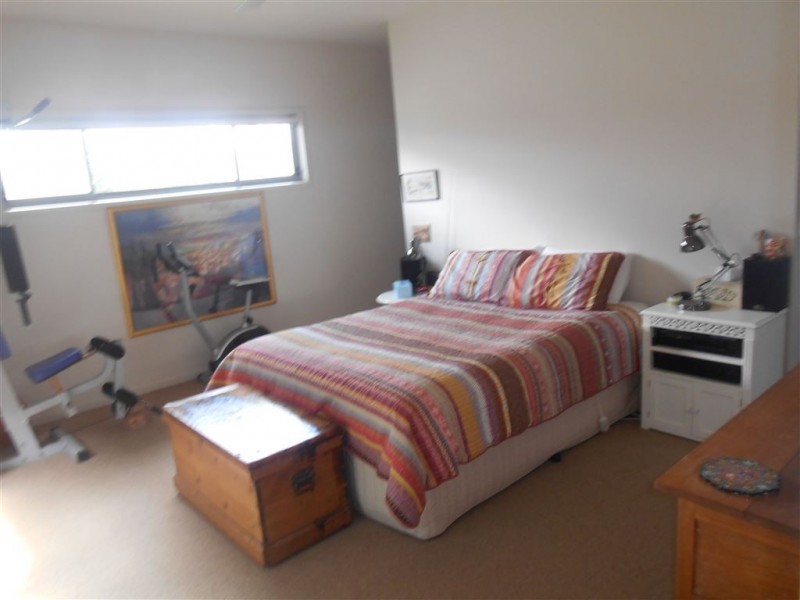 20 Moore Street, Creswick VIC 3363