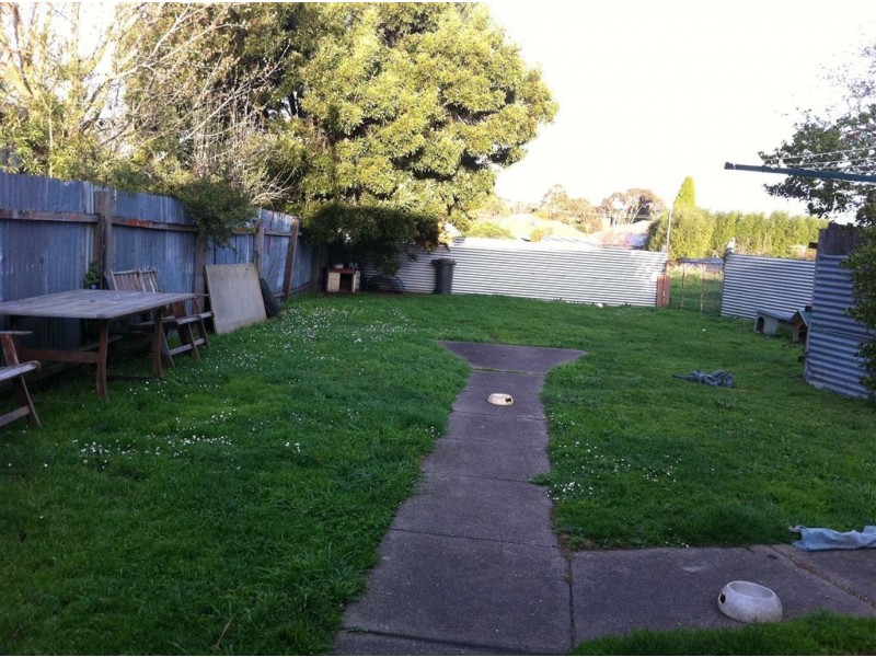 109 Campbells Cres, Redan VIC 3350