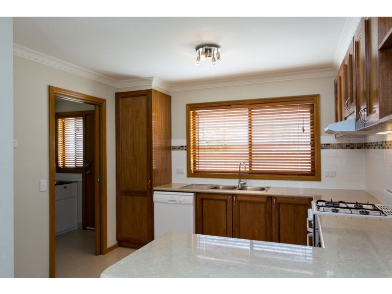 1/451 Forest Street, Wendouree VIC 3355