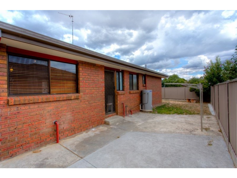 1/451 Forest Street, Wendouree VIC 3355