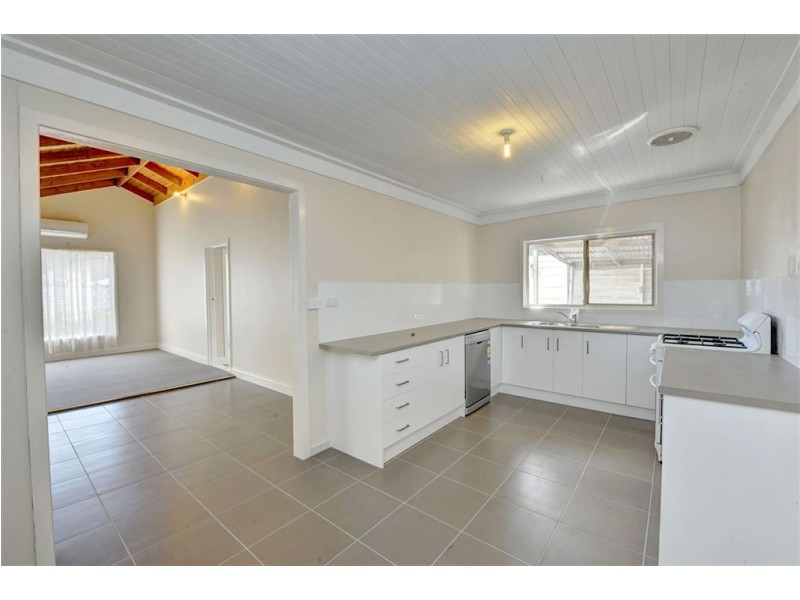 304 Herriott Street, Buninyong VIC 3357