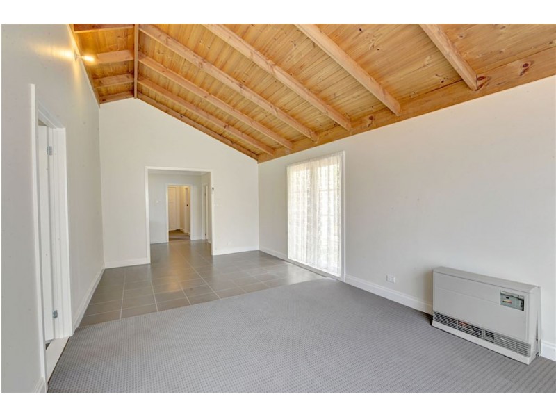 304 Herriott Street, Buninyong VIC 3357