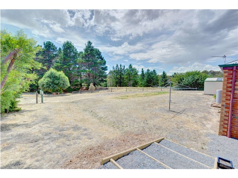 51 Linton-Piggoreet Road, Linton VIC 3360