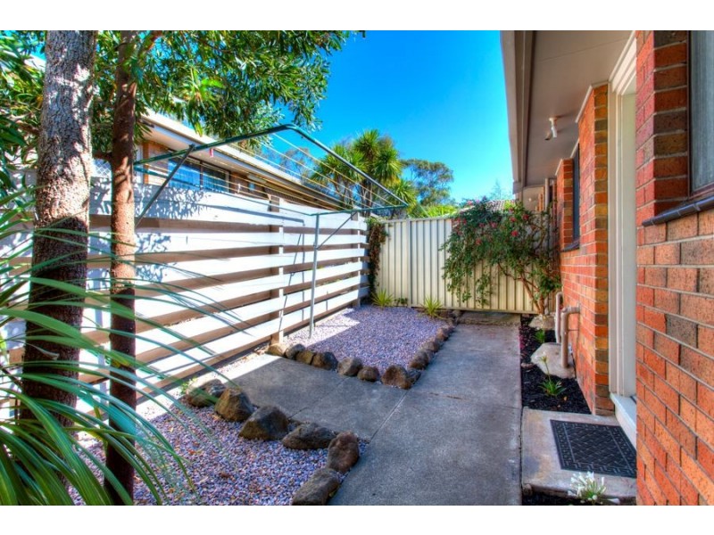 11/10 Simpson Street, Ballarat North VIC 3350