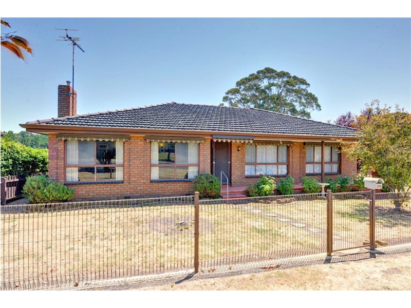115 Church Street, Creswick VIC 3363