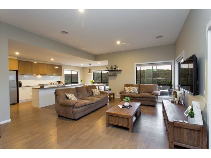 3 Ninox Court, Brown Hill VIC 3350