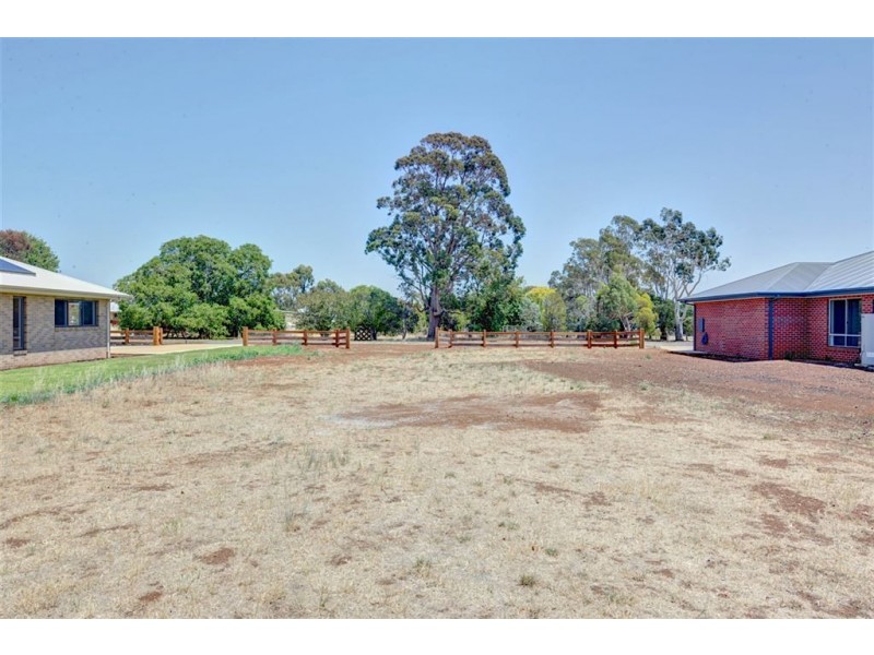 26 Frederick Street, Smeaton VIC 3364